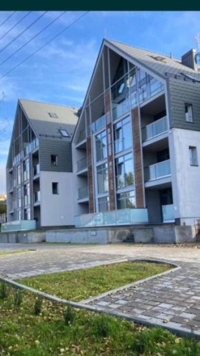 Nowoczesny Apartament z widokiem na jezioro, Charzykowy